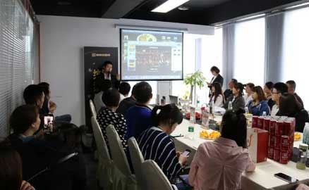 “繽紛盛夏，財(cái)富盛典”——帽牌貨冒菜招商會(huì)圓滿落幕！