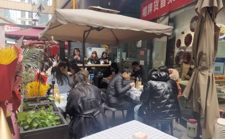 如何提高四川冒菜加盟門(mén)店的人氣？