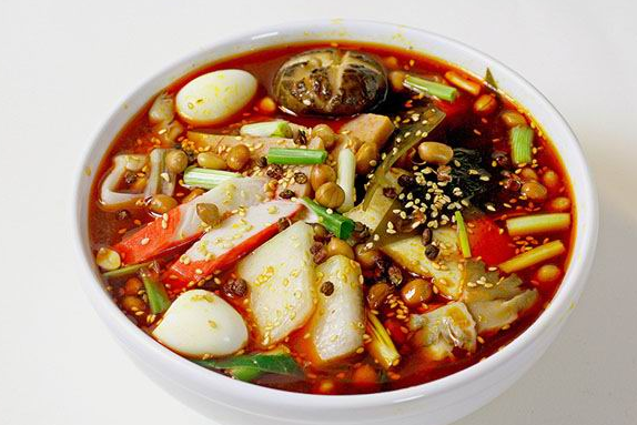 成都冒菜加盟費(fèi)，如何開(kāi)一家成功的冒菜店