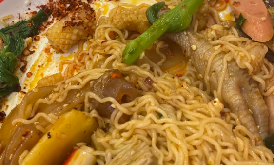餐飲小白開店，是加盟好還是自己做好