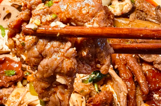 冒菜店開商場還是社區(qū)？看完再選址不后悔
