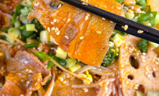 不想上班想創(chuàng)業(yè)？開家帽牌貨冒菜真能行！